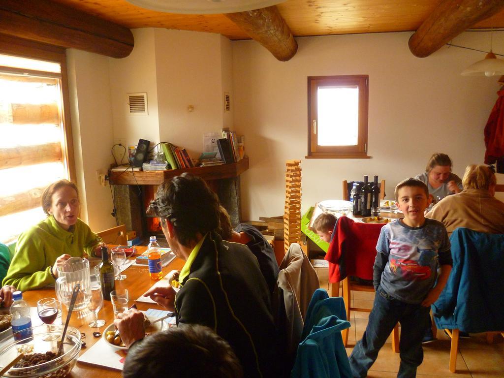 Agri Scinghioera Villa Brontallo Kültér fotó